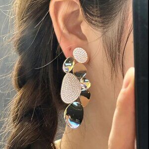 Apm Monac Irregular Oval Metal Drop Earrings